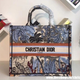 Illustration for article titled Replica Christian Dior for sale